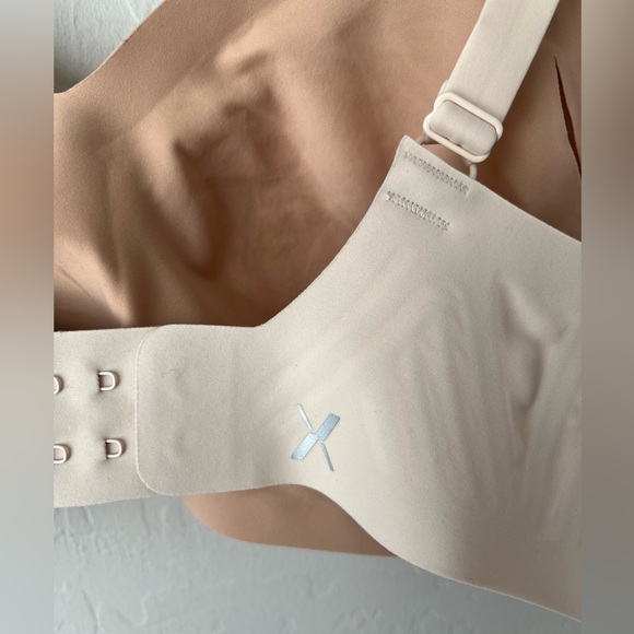 NWT Knix revolution bra wireless dune large + - Picture 10 of 12